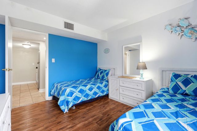 601 Mitchell Dr Apt 403, Myrtle Beach, SC 29577