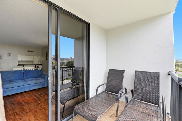 601 Mitchell Dr Apt 403, Myrtle Beach, SC 29577