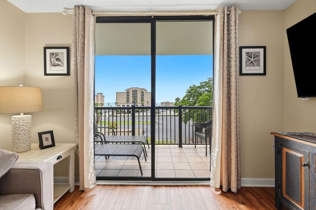 601 Mitchell Dr Apt 403, Myrtle Beach, SC 29577