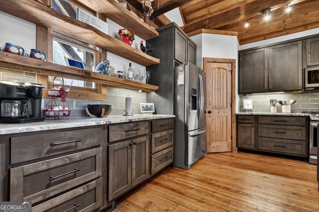 366 Shepherds Way, Morganton, GA 30560