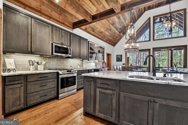 366 Shepherds Way, Morganton, GA 30560
