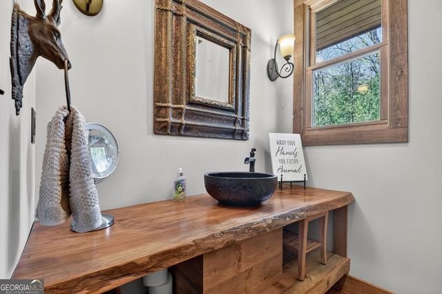 366 Shepherds Way, Morganton, GA 30560