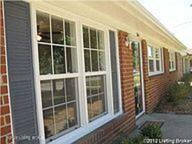 3612 Foreman Ln, Louisville, KY 40219