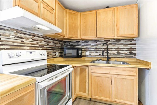 302 Wisconsin Street, Wonewoc, WI 53968