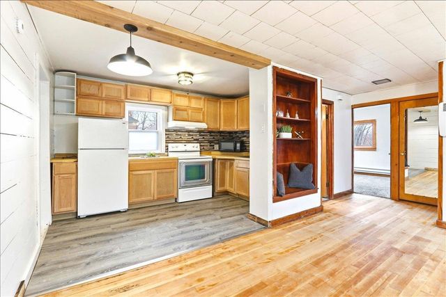 302 Wisconsin Street, Wonewoc, WI 53968