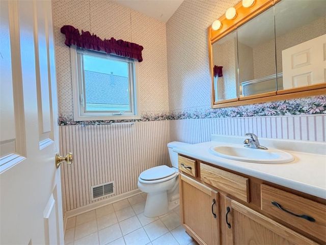 1089 South Creek Drive, Webster, NY 14580