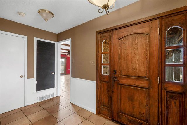 5104 NW Ash Ave, Lawton, OK 73505