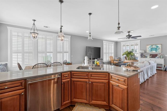 101 Cathead Lane, Darien, GA 31305