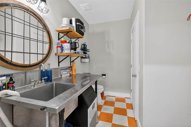 101 Cathead Lane, Darien, GA 31305