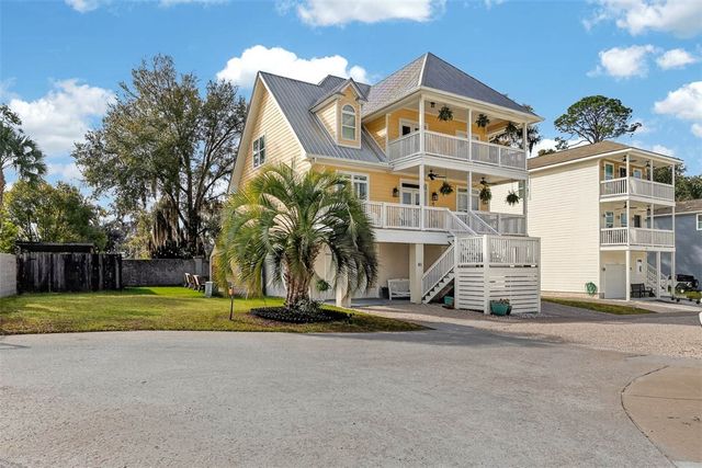 101 Cathead Lane, Darien, GA 31305