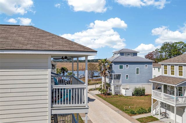 101 Cathead Lane, Darien, GA 31305