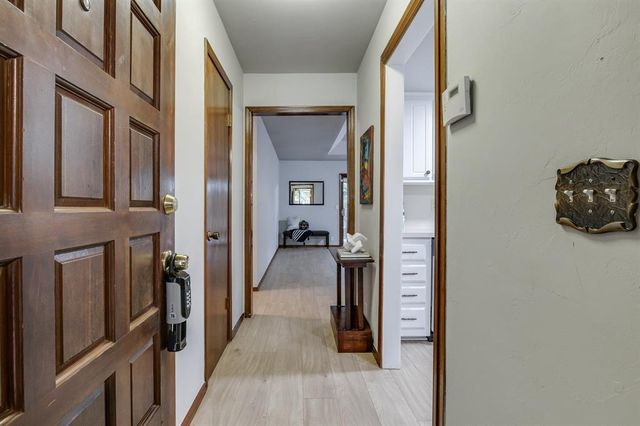 2104 Basking Ridge Trail, Edmond, OK 73013