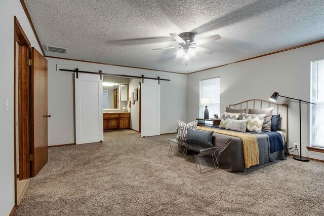 2104 Basking Ridge Trail, Edmond, OK 73013