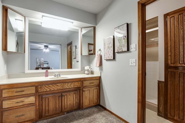 2104 Basking Ridge Trail, Edmond, OK 73013