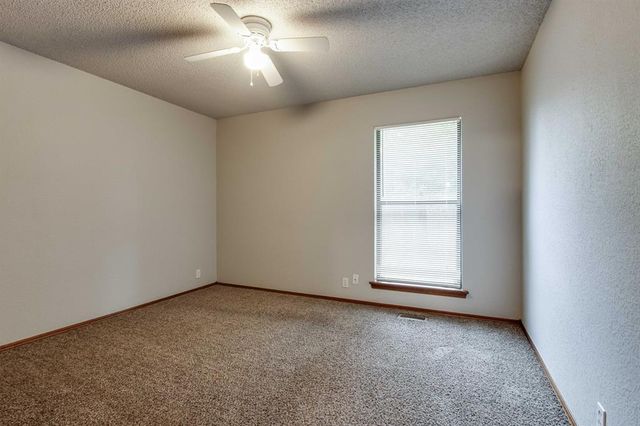 2104 Basking Ridge Trail, Edmond, OK 73013