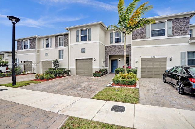 838 SE 17th Street, Homestead, FL 33034