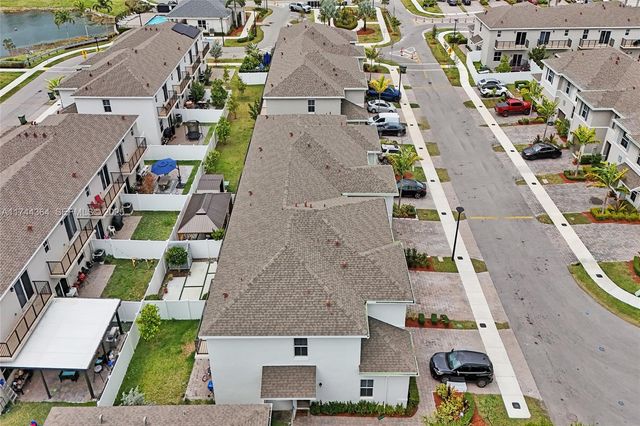 838 SE 17th Street, Homestead, FL 33034