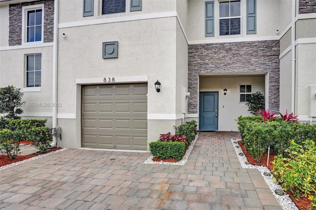 838 SE 17th Street, Homestead, FL 33034