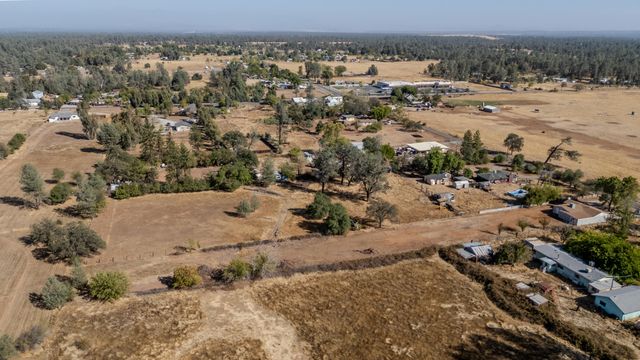 17402 Olinda Road, Anderson, CA 96007