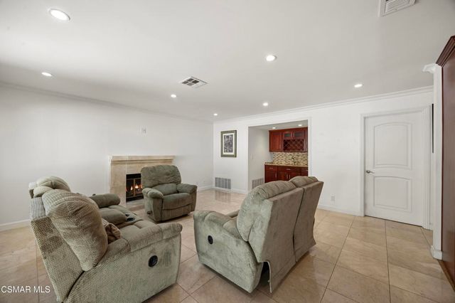 988 Looking Glass Drive, Diamond Bar, CA 91765