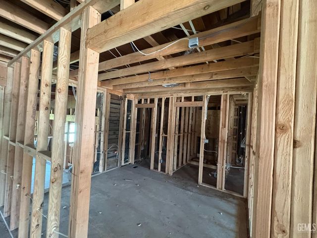 313 S Robinson Street, Tehachapi, CA 93561