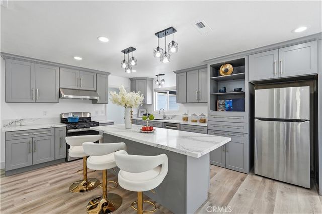 9051 Glenridge Avenue, Westminster, CA 92683