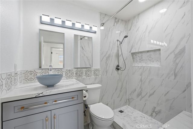 9051 Glenridge Avenue, Westminster, CA 92683