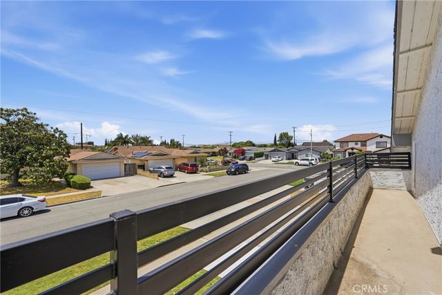 9051 Glenridge Avenue, Westminster, CA 92683