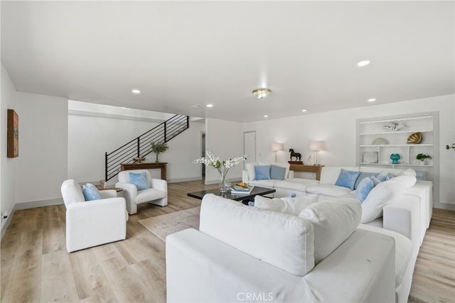 9051 Glenridge Avenue, Westminster, CA 92683