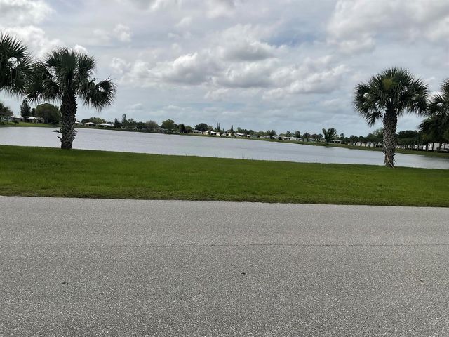 14151 Cisne Circle, Fort Pierce, FL 34951
