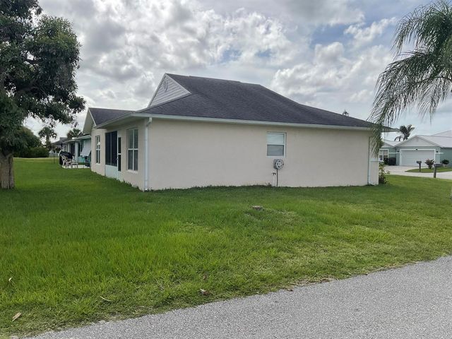 14151 Cisne Circle, Fort Pierce, FL 34951
