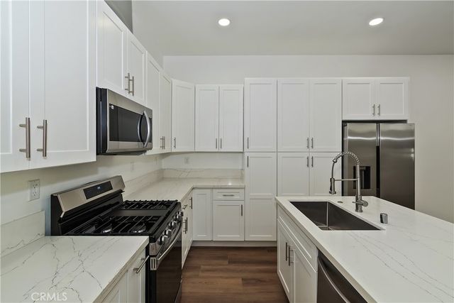 911 Sugarloaf, Big Bear City, CA 92314