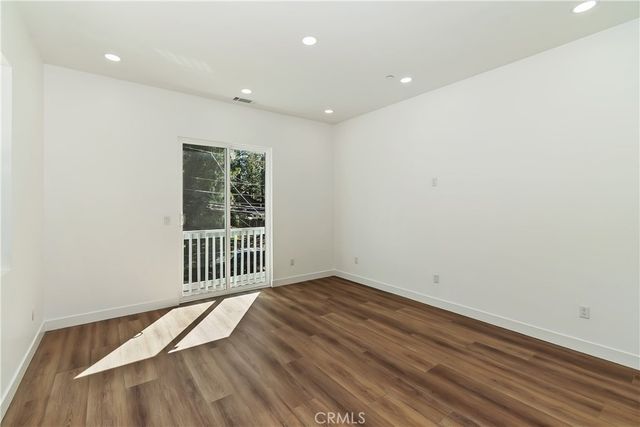 911 Sugarloaf, Big Bear City, CA 92314