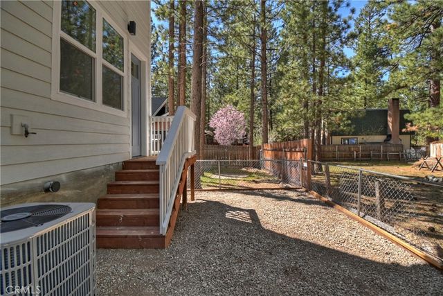 911 Sugarloaf, Big Bear City, CA 92314