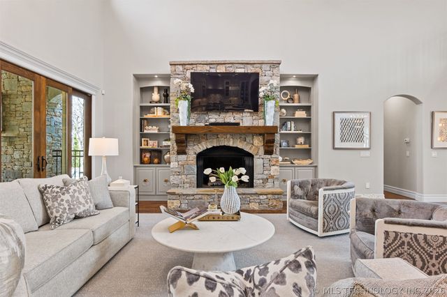 11926 S 14th Court E, Jenks, OK 74037