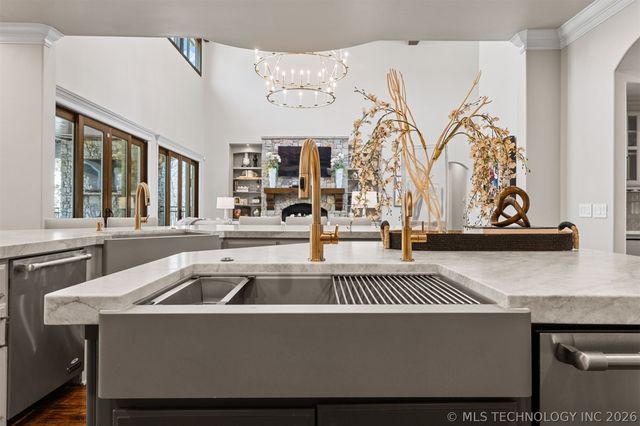 11926 S 14th Court E, Jenks, OK 74037