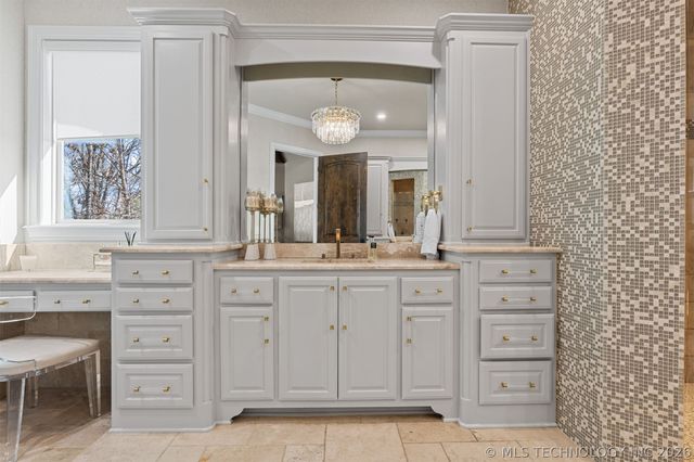 11926 S 14th Court E, Jenks, OK 74037