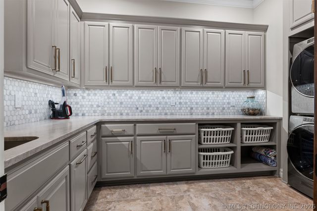 11926 S 14th Court E, Jenks, OK 74037