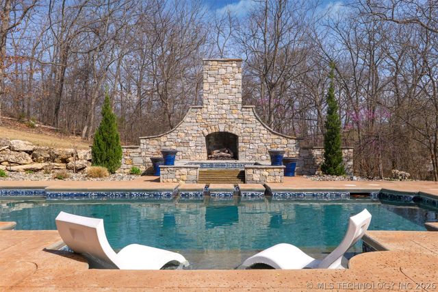 11926 S 14th Court E, Jenks, OK 74037