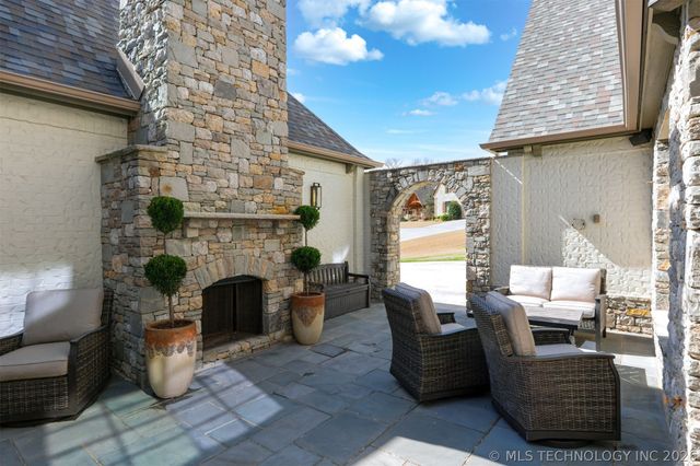 11926 S 14th Court E, Jenks, OK 74037