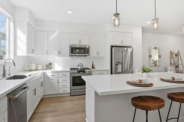 721 Delve Ct, Hayward, CA 94544