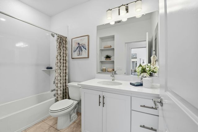 721 Delve Ct, Hayward, CA 94544