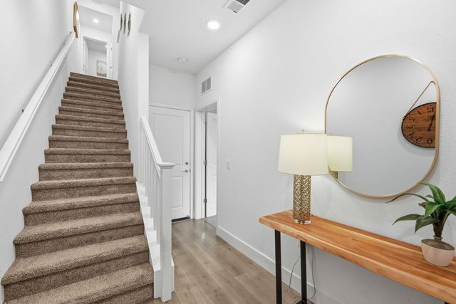 721 Delve Ct, Hayward, CA 94544