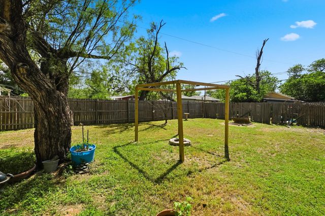 1158 Vine Street, Abilene, TX 79602