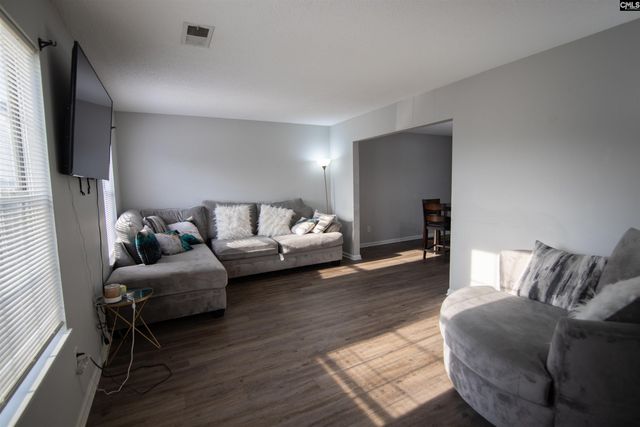 1 Newcourt Place, Columbia, SC 29229