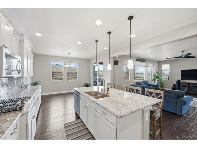 9559 Nile Way, Arvada, CO 80007