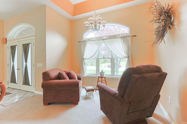 609 S Bray Street, New Carlisle, IN 46552