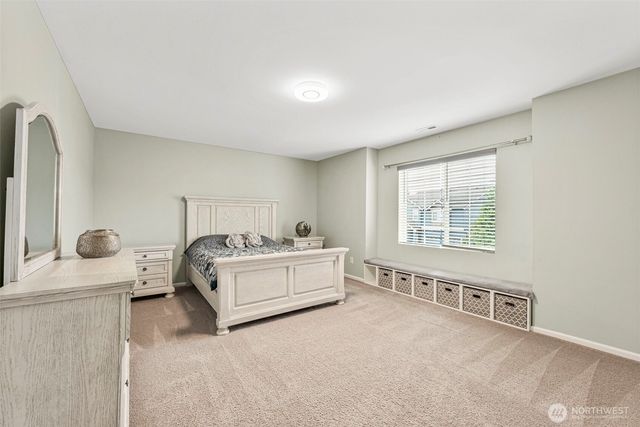 2744 Saga Court NE, Lacey, WA 98516