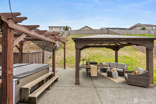 2744 Saga Court NE, Lacey, WA 98516