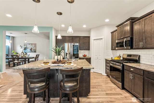 2744 Saga Court NE, Lacey, WA 98516